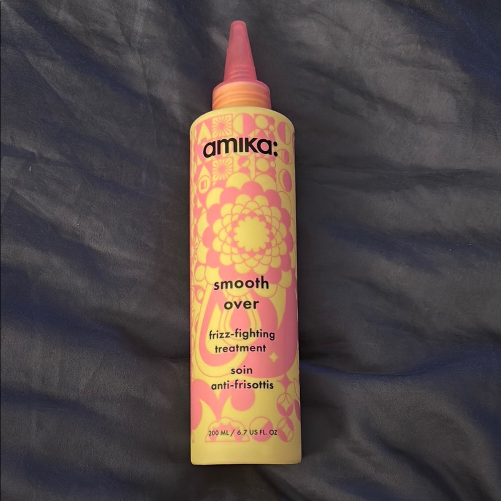 Brand new Amika smooth over Frizz-Fighting Treatment